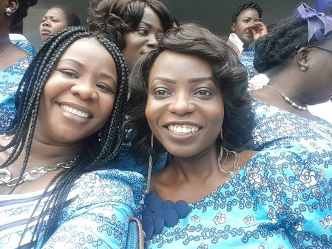 Selfie in matching blue lace